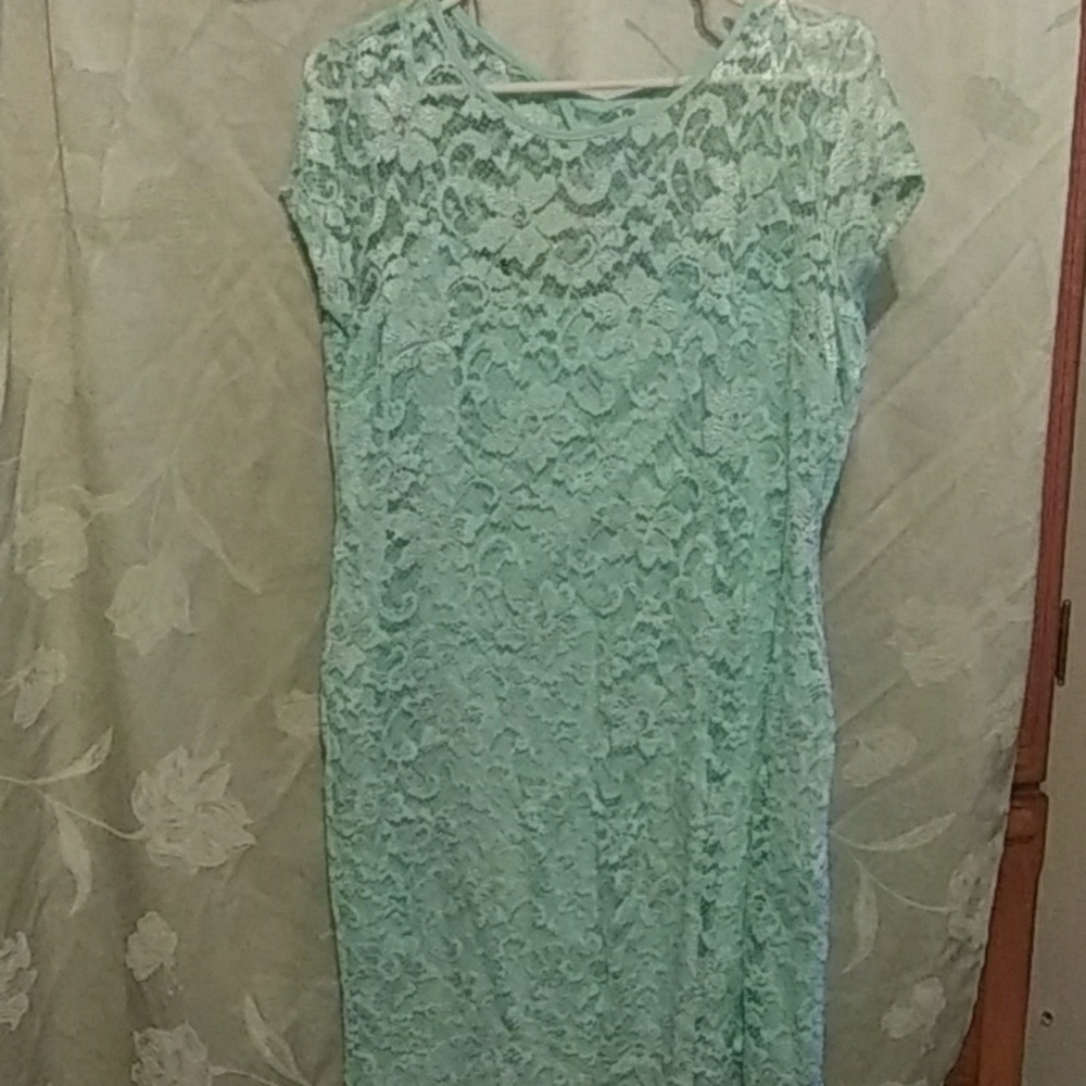 Green AFrame lace dress